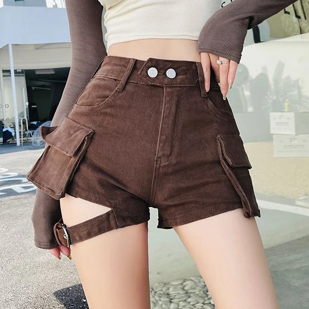Floral Steampunk Pattern Print Women's Shorts