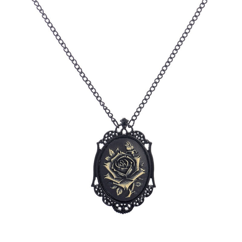 victorian-steampunk-cameo-necklace