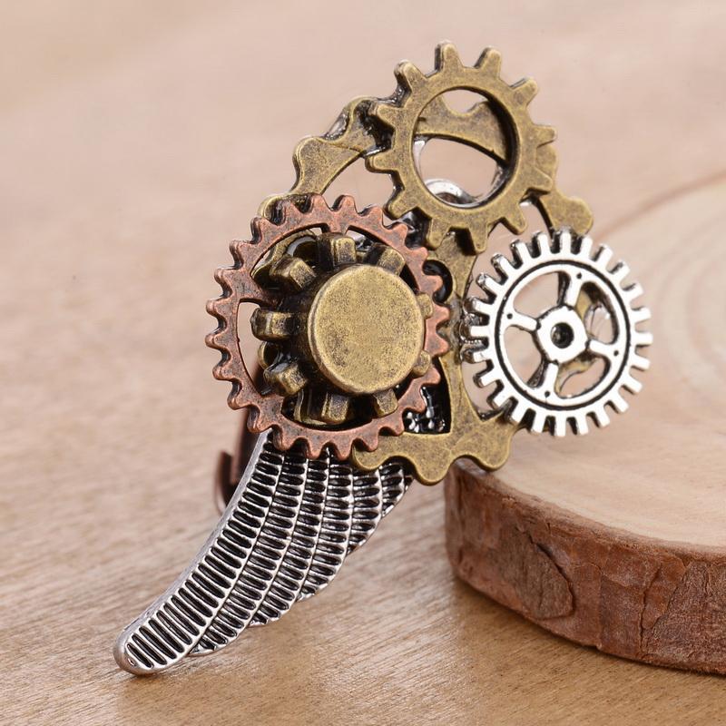steampunk look ring with wing 