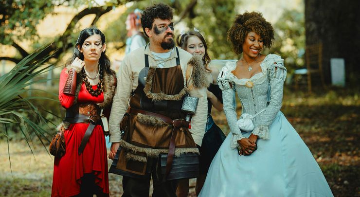 what to wear to a ren faire