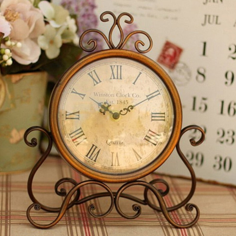 Vintage desk clock | My Steampunk Style