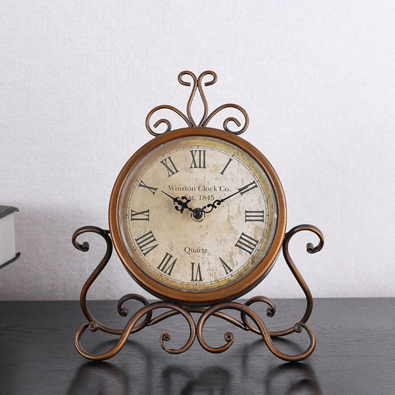 Vintage desk clock