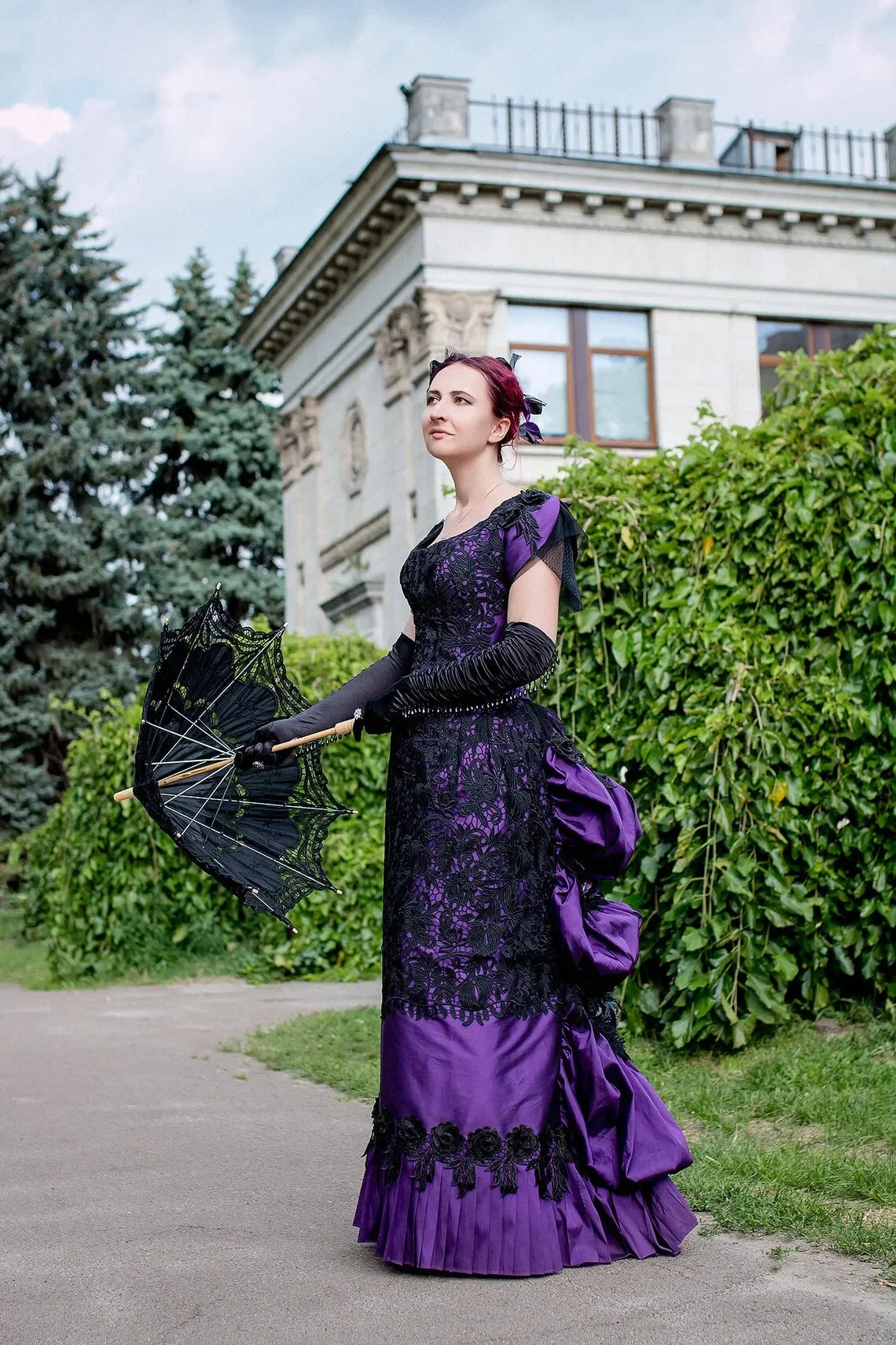 Gothic Victorian dress, S