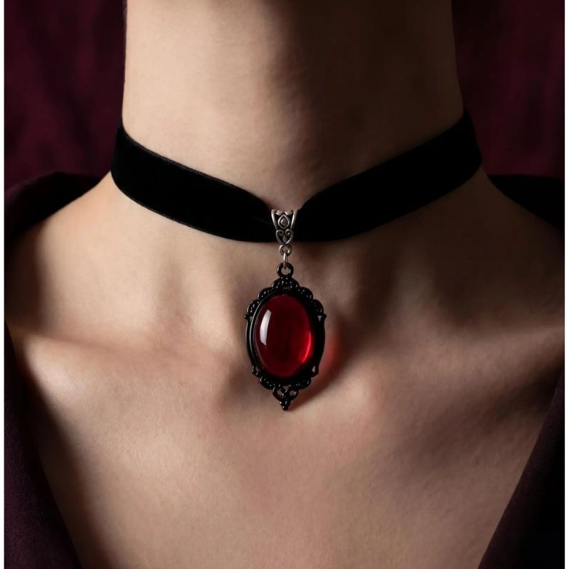 gothic velvet choker necklace for women