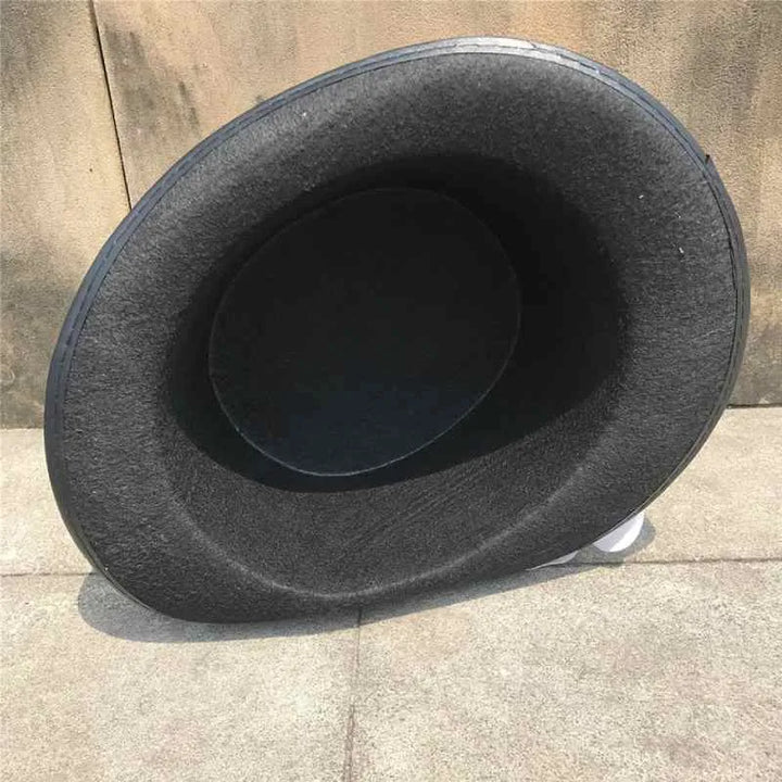 inside lovelace hat