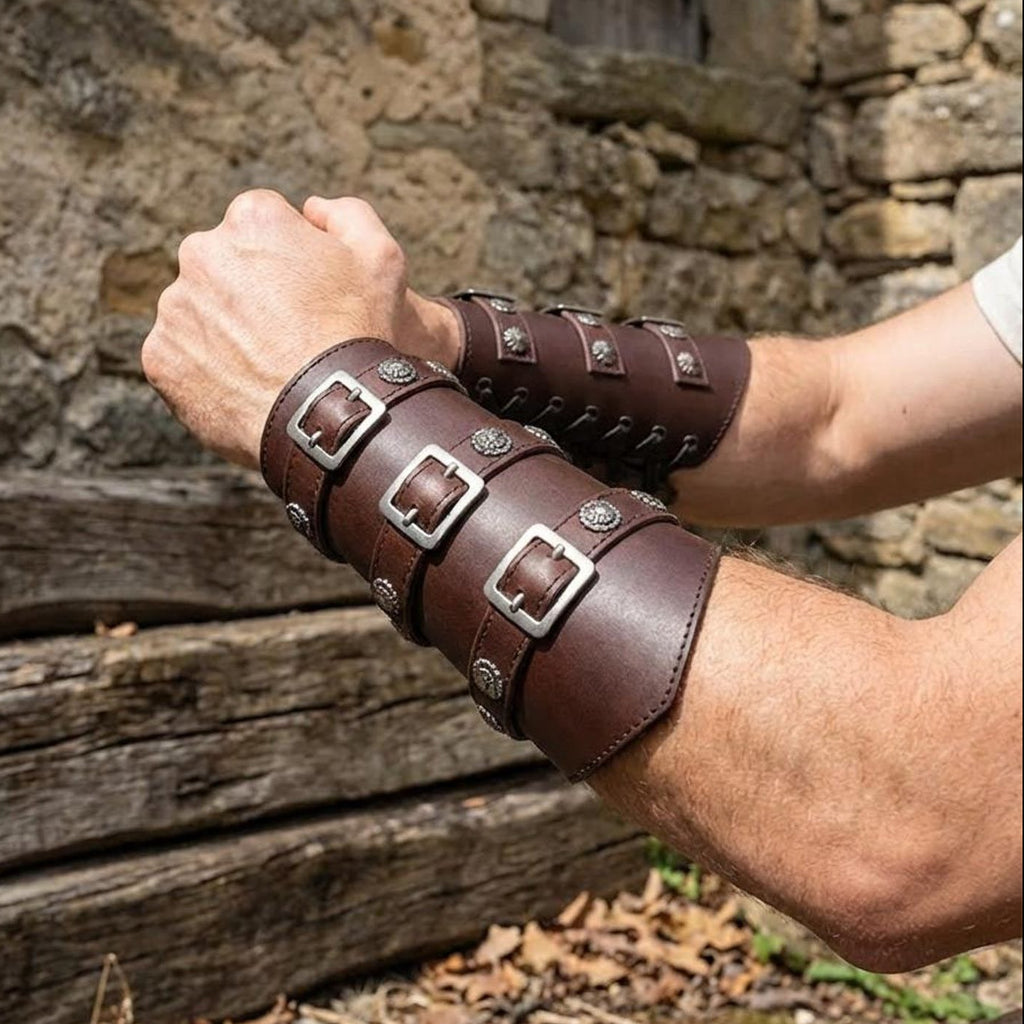 Paire De Bracelets Manchette Steampunk En PU - Café, Noir - Black Sugar