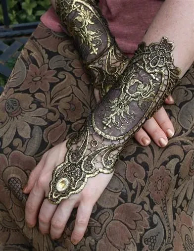 Steampunk fairy glove
