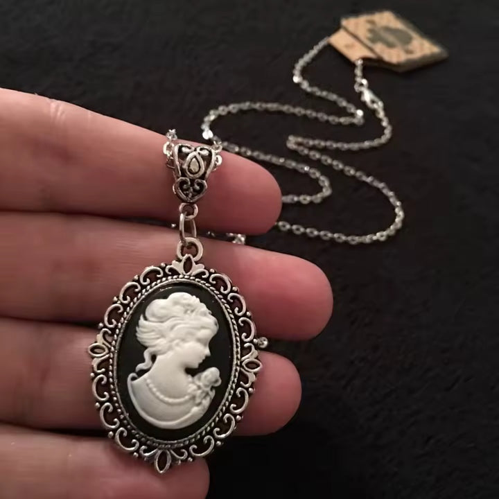 Steampunk woman cameo necklace