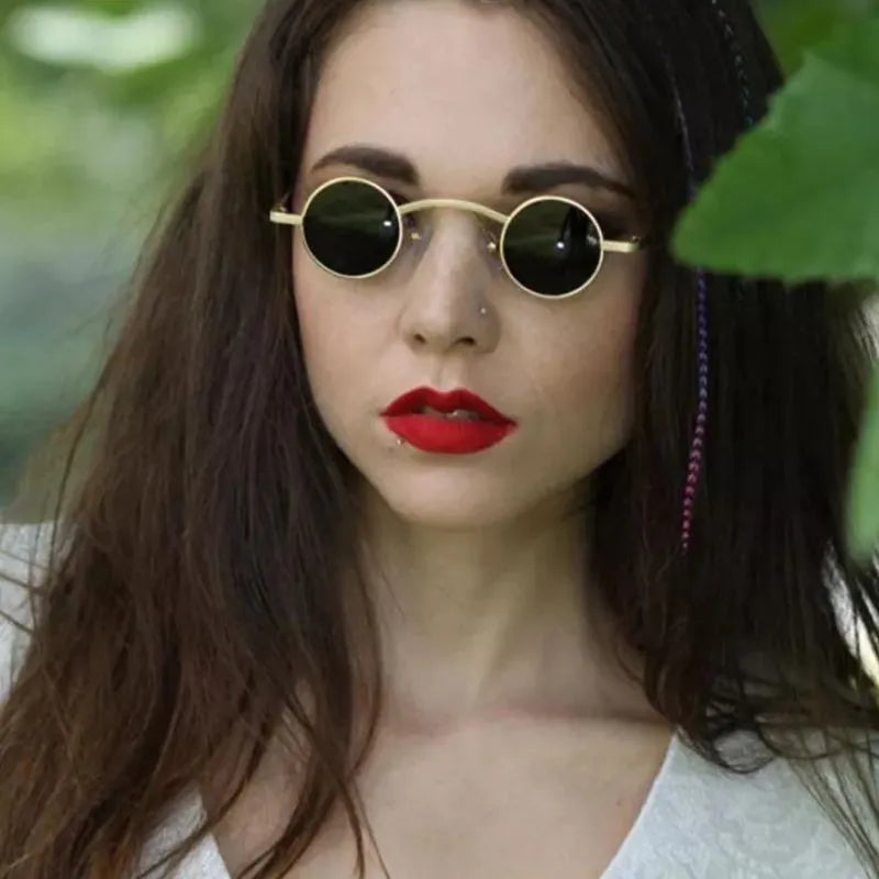 woman with small sunglasses