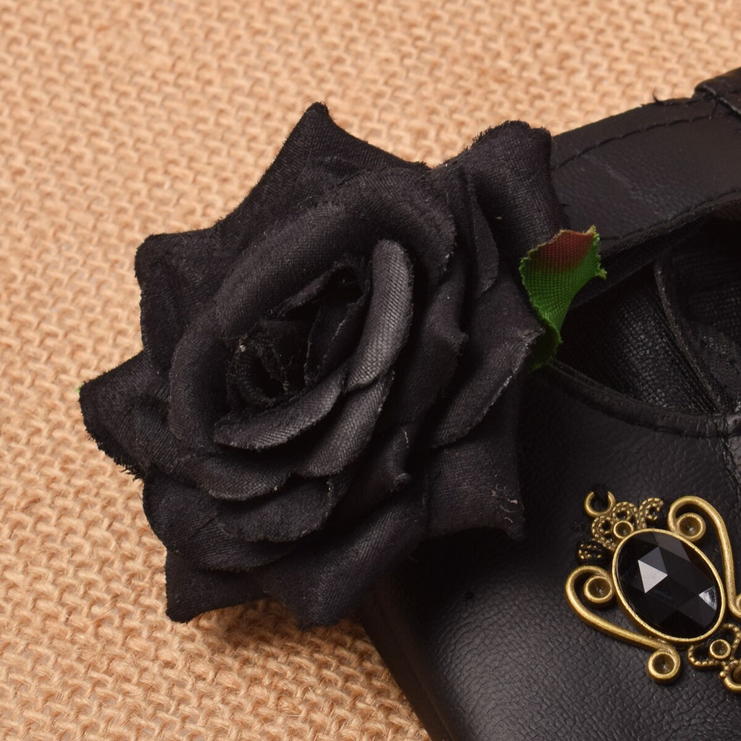 Steampunk gloves with roses