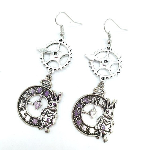 Alice in Wonderland Steampunk earrings