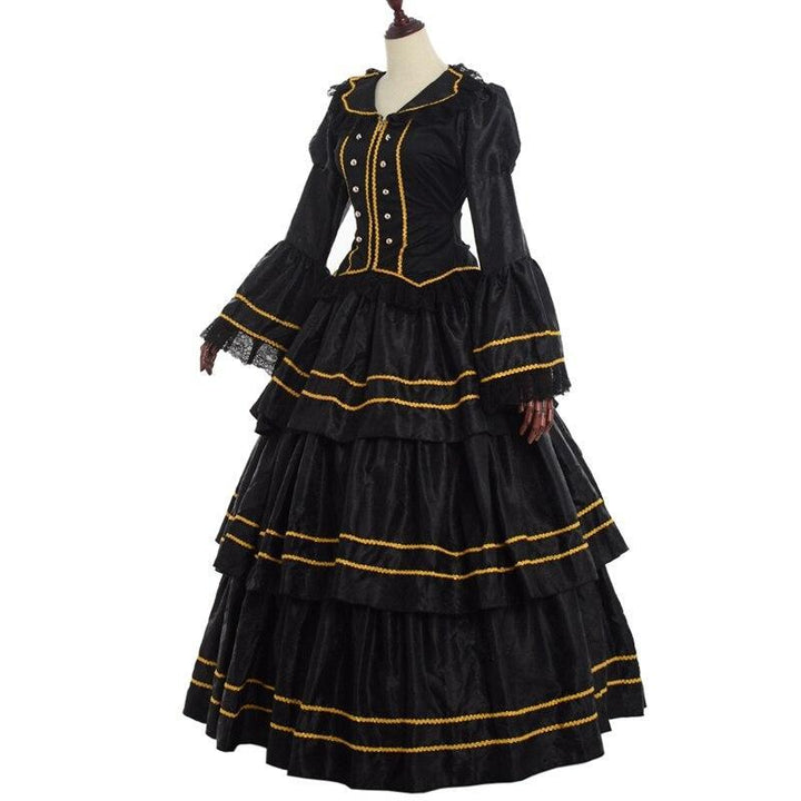 Medieval noblewoman dress