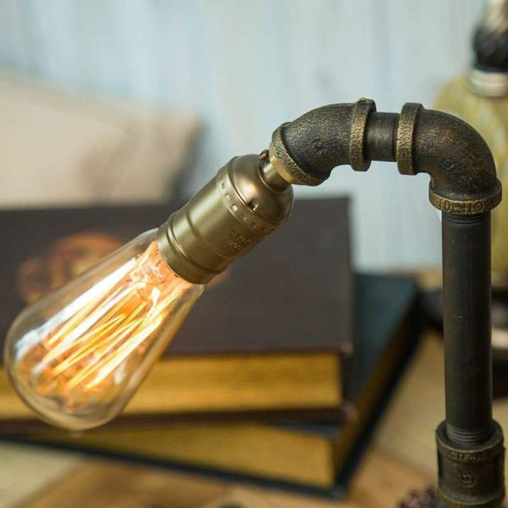 Design Steampunk lamp